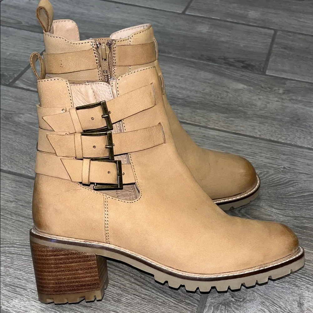 Seychelles Tan Ankle Boots with Triple Buckle Straps and zip closure